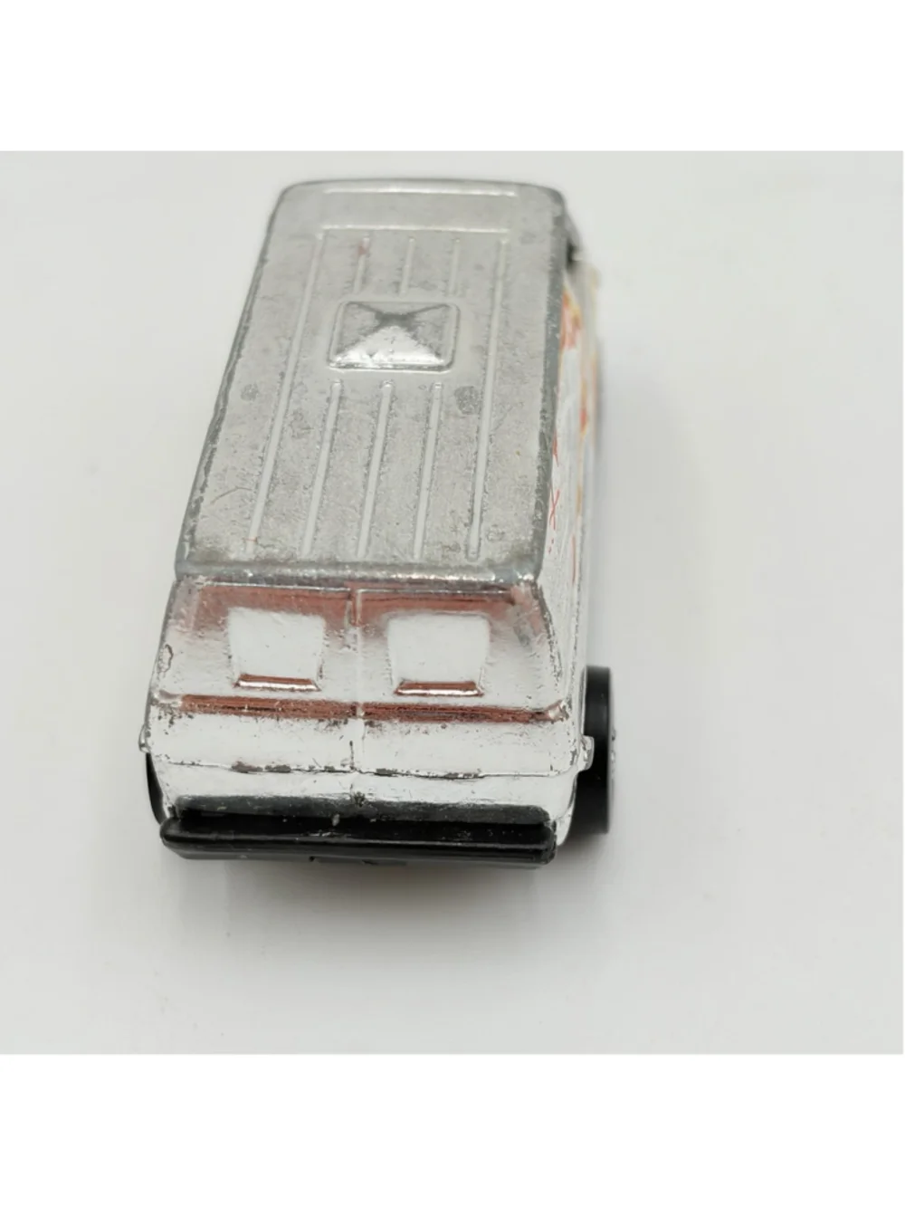 Hot Wheels Super Van 1974 1:64 Silver Diecast Van w/ Flame Decals